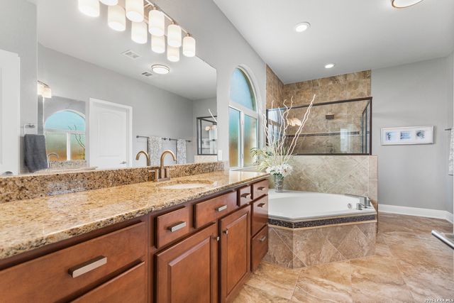 8134 Mystic Chase, Boerne, TX 78015