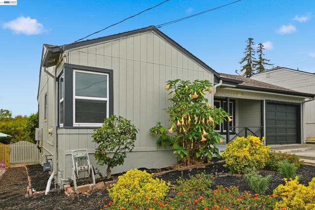 17119 Rolando Ave, Castro Valley, CA 94546