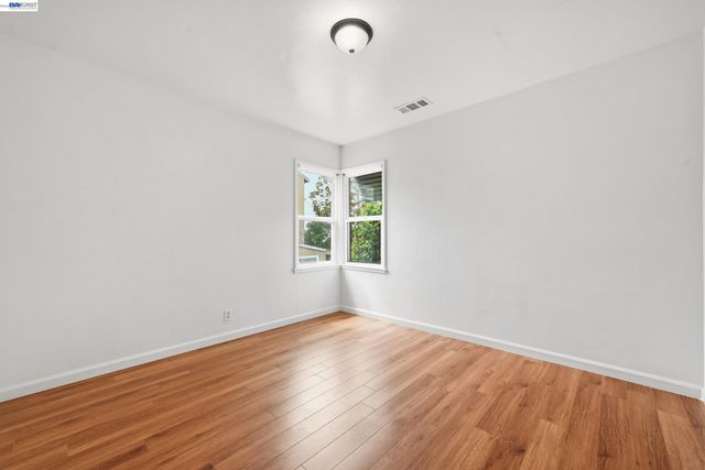 17119 Rolando Ave, Castro Valley, CA 94546