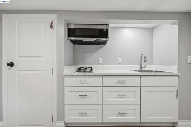17119 Rolando Ave, Castro Valley, CA 94546