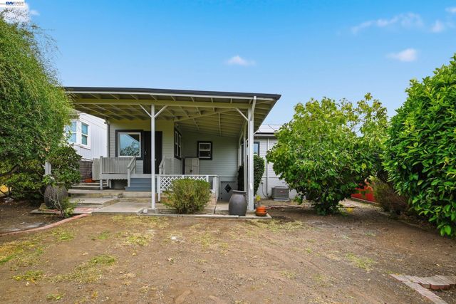 17119 Rolando Ave, Castro Valley, CA 94546
