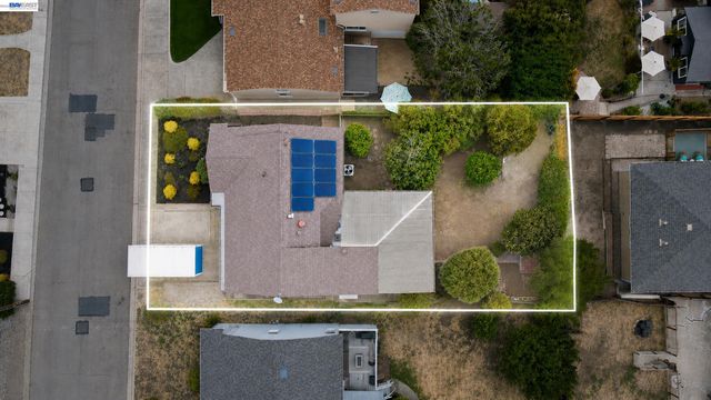 17119 Rolando Ave, Castro Valley, CA 94546