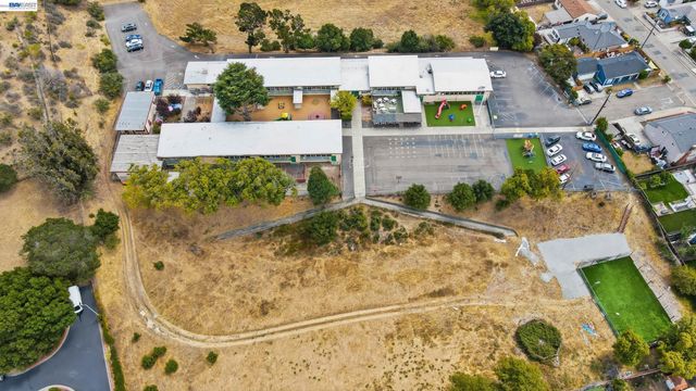 17119 Rolando Ave, Castro Valley, CA 94546