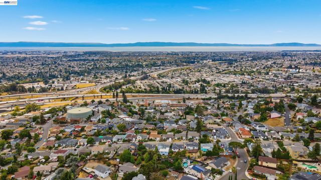17119 Rolando Ave, Castro Valley, CA 94546
