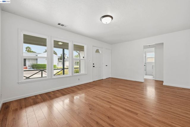 17119 Rolando Ave, Castro Valley, CA 94546