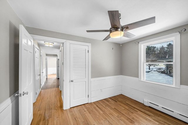 140 Slumber Ln, Springfield, MA 01128