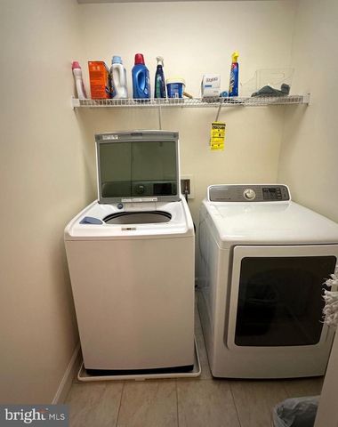 8605 LENFANT PL, Manassas, VA 20112