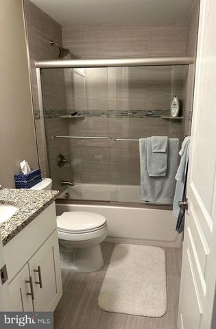 8605 LENFANT PL, Manassas, VA 20112