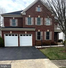 8605 LENFANT PL, Manassas, VA 20112