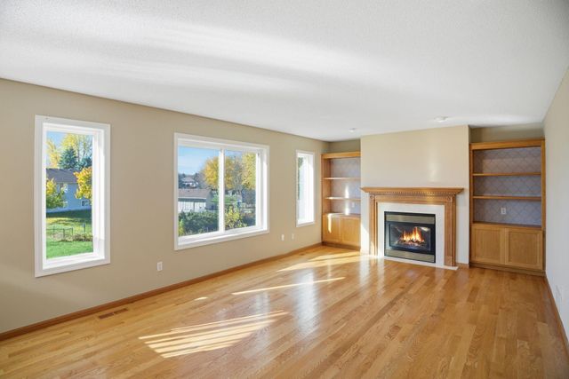 10248 Washington Court NE, Blaine, MN 55434