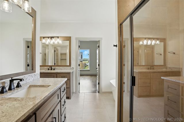 13656 S 21st Street E, Bixby, OK 74008
