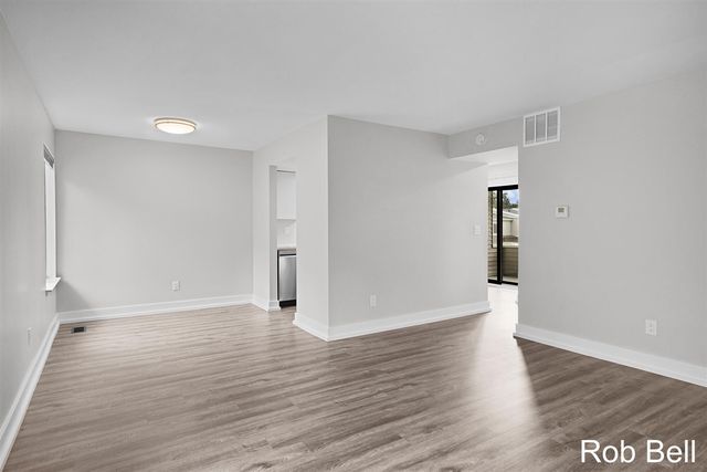 6223 Acropolis Drive 49, Grand Rapids, MI 49546