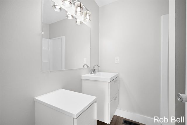6223 Acropolis Drive 49, Grand Rapids, MI 49546