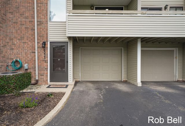6223 Acropolis Drive 49, Grand Rapids, MI 49546