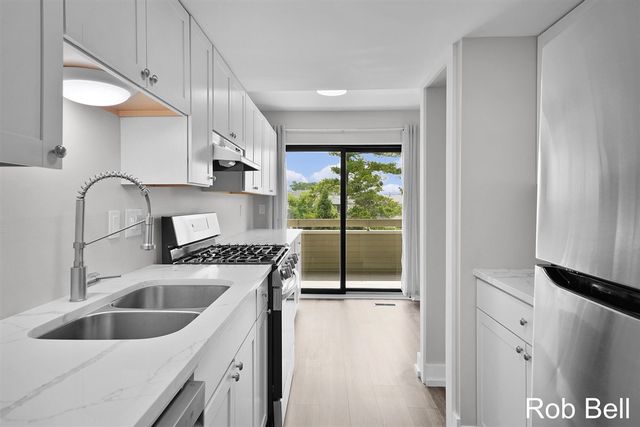 6223 Acropolis Drive 49, Grand Rapids, MI 49546