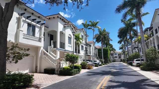 3038 WATERSIDE Circle, Boynton Beach, FL 33435