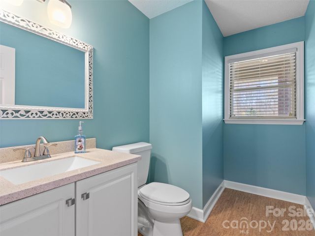 126 Hillcrest Drive, Barnardsville, NC 28709