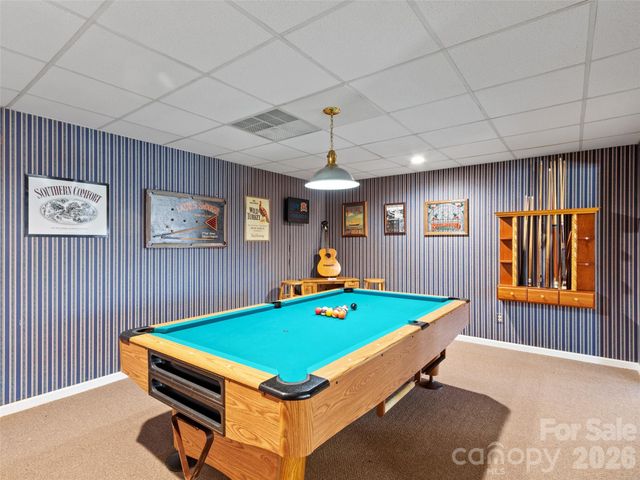 126 Hillcrest Drive, Barnardsville, NC 28709