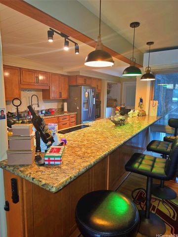 417 Koko Isle Circle 9908, Honolulu, HI 96825