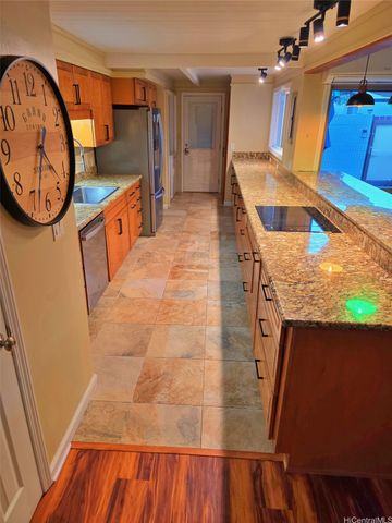 417 Koko Isle Circle 9908, Honolulu, HI 96825