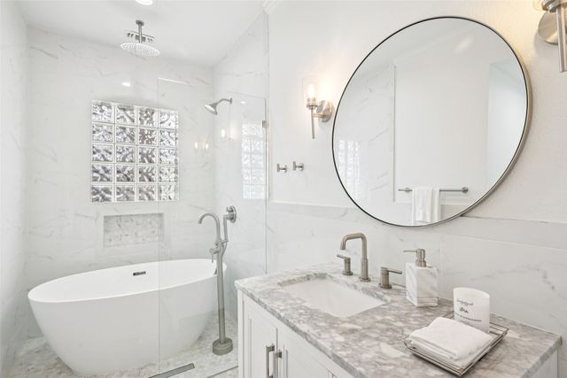 610 Clermont Avenue, Dallas, TX 75223