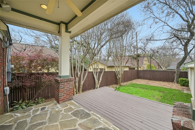610 Clermont Avenue, Dallas, TX 75223