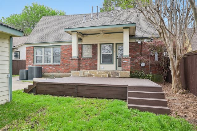 610 Clermont Avenue, Dallas, TX 75223
