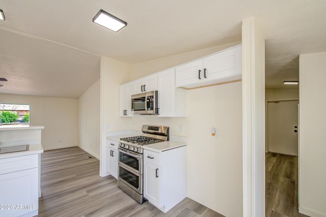 8105 E 4TH Avenue, Mesa, AZ 85208