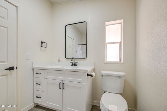8105 E 4TH Avenue, Mesa, AZ 85208