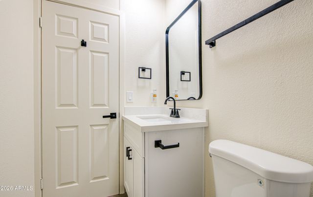 8105 E 4TH Avenue, Mesa, AZ 85208