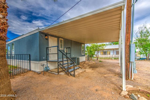 8105 E 4TH Avenue, Mesa, AZ 85208