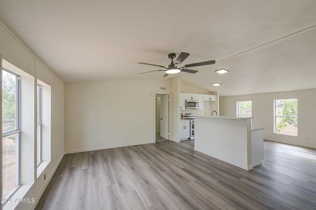 8105 E 4TH Avenue, Mesa, AZ 85208 — photo 5
