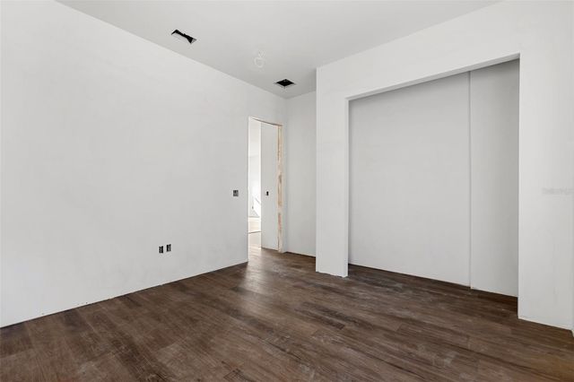 1517 ESCORT AVENUE, Tampa, FL 33610