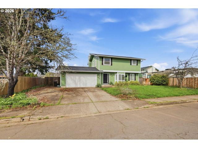 7438 A St, Springfield, OR 97478