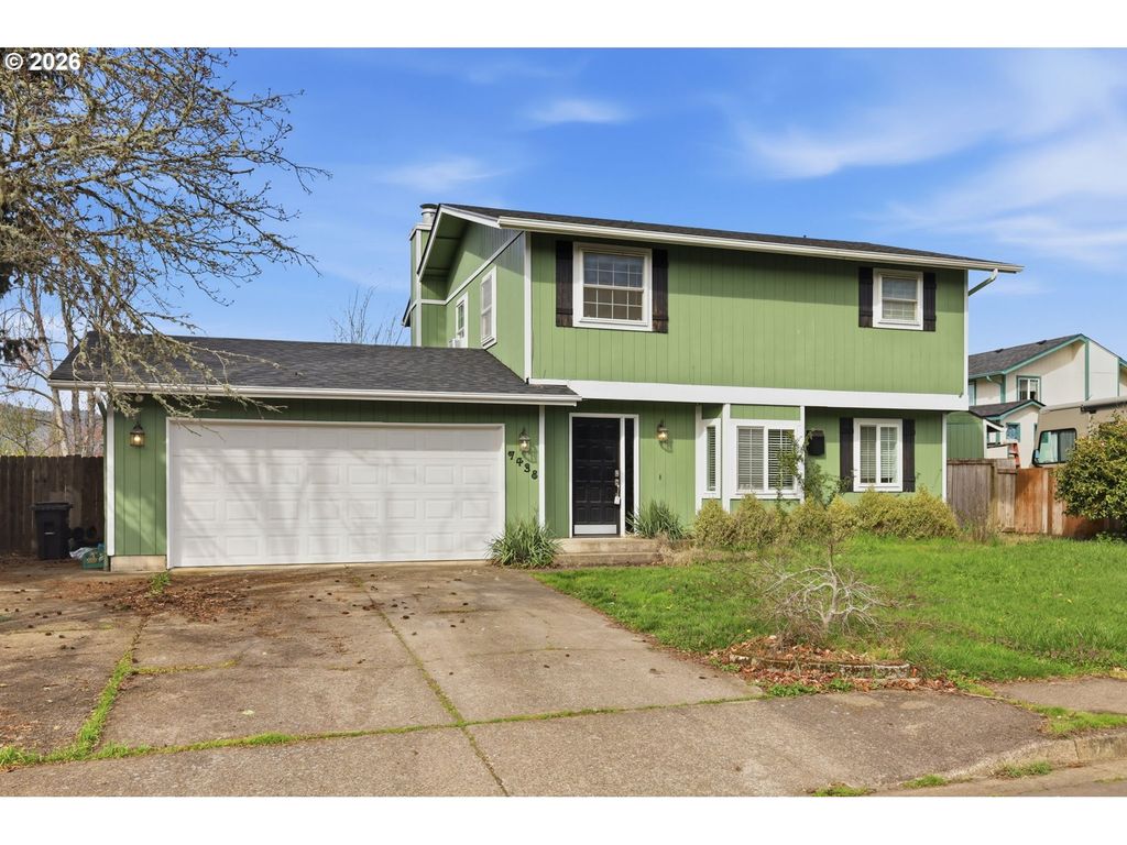 7438 A St, Springfield, OR 97478