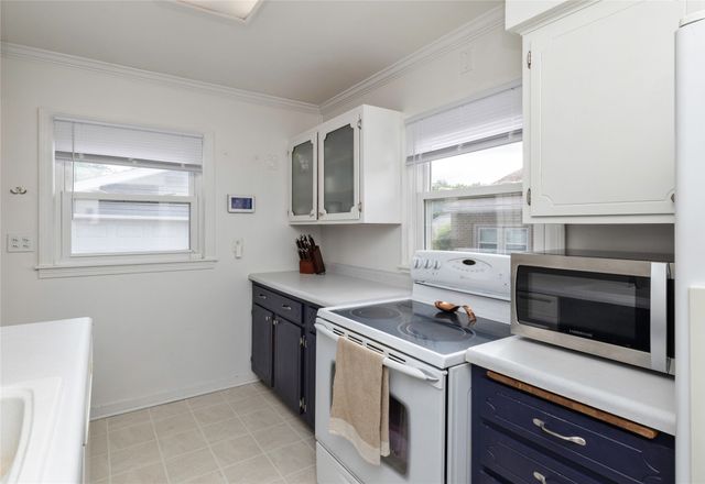 1505 61st Street, Des Moines, IA 50311
