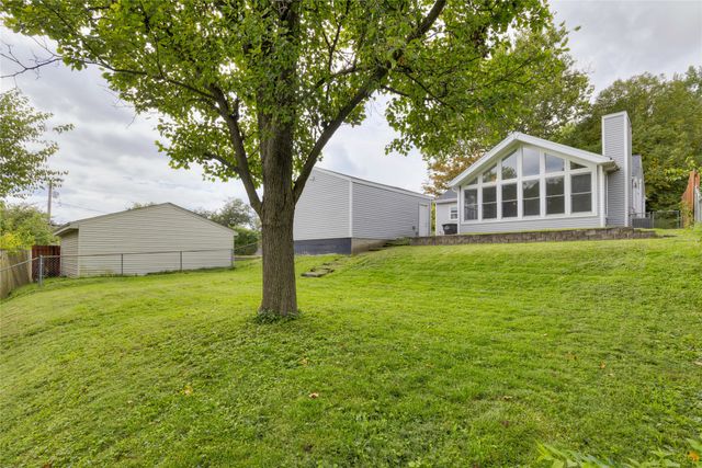 1505 61st Street, Des Moines, IA 50311