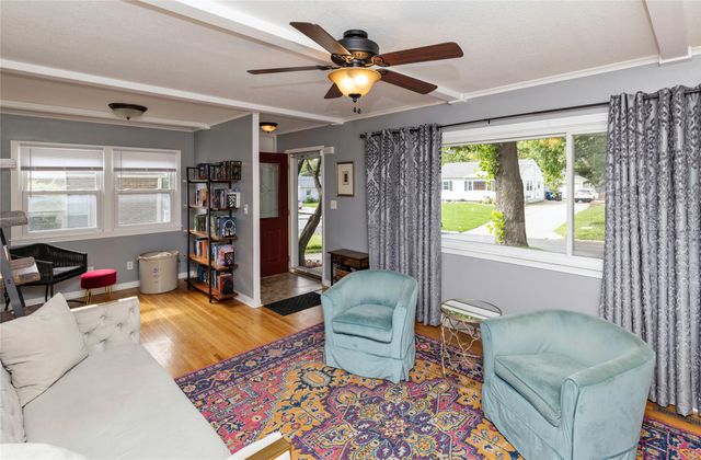 1505 61st Street, Des Moines, IA 50311