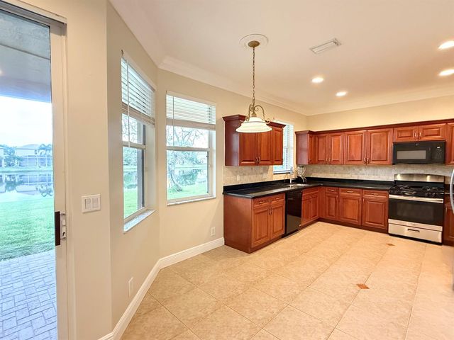10395 Little Mustang Way, Lake Worth, FL 33449