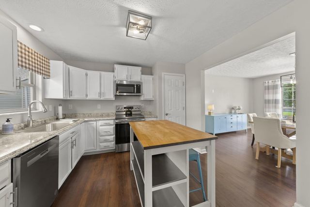 5778 Brook Hollow Drive, Hilliard, OH 43026