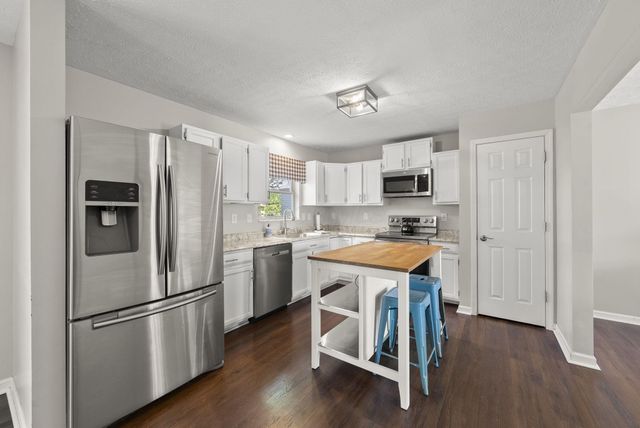 5778 Brook Hollow Drive, Hilliard, OH 43026