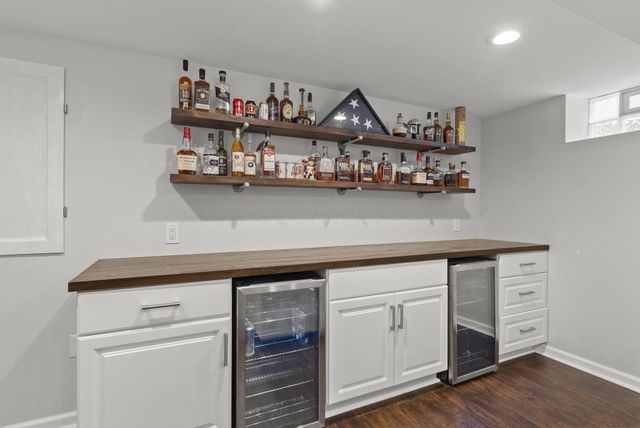 5778 Brook Hollow Drive, Hilliard, OH 43026