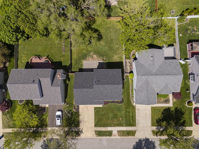 5778 Brook Hollow Drive, Hilliard, OH 43026