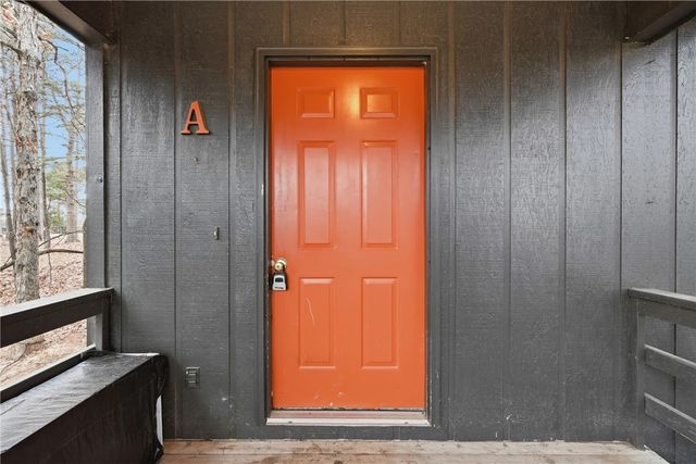 6 Rancho Vista Lane, Eureka Springs, AR 72631