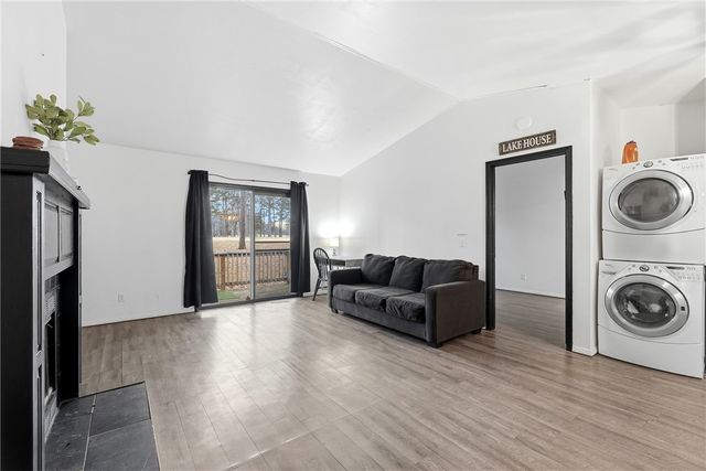 6 Rancho Vista Lane, Eureka Springs, AR 72631