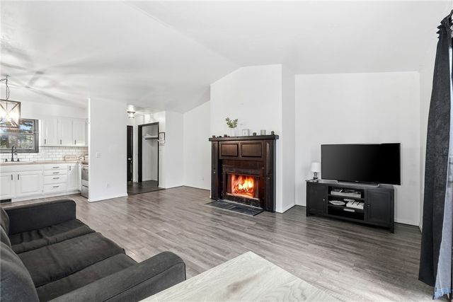 6 Rancho Vista Lane, Eureka Springs, AR 72631