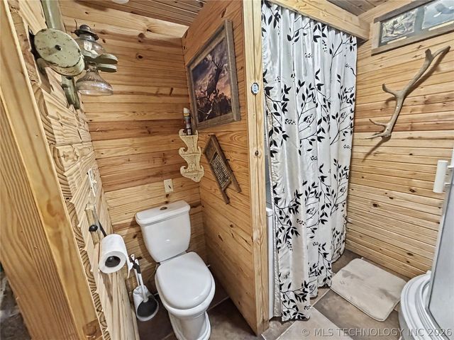 21862 W 888 Road, Cookson, OK 74427