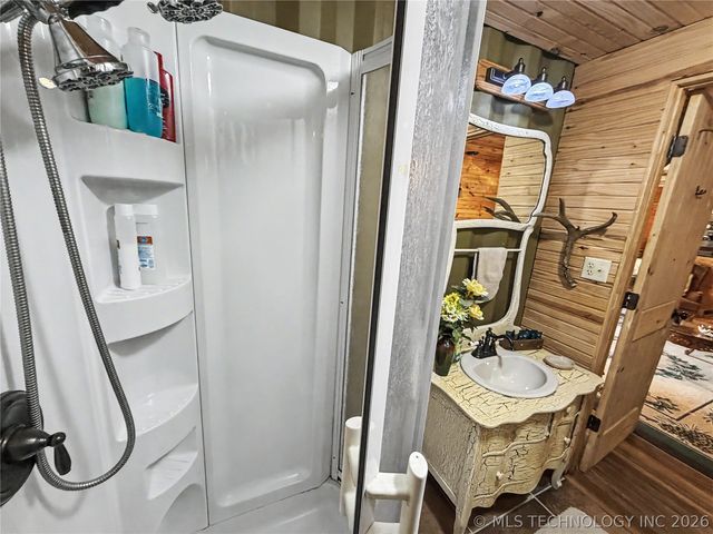21862 W 888 Road, Cookson, OK 74427
