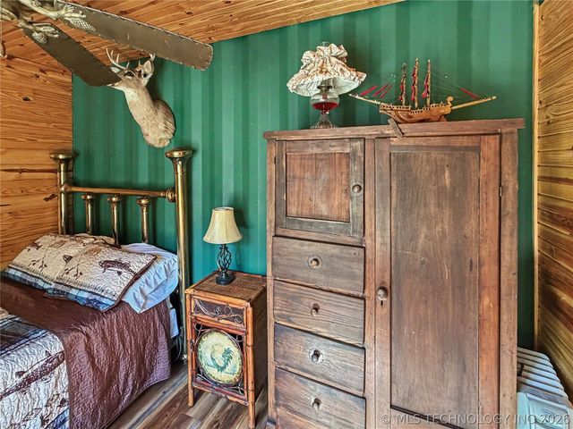 21862 W 888 Road, Cookson, OK 74427