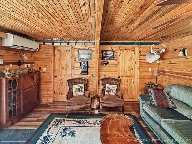 21862 W 888 Road, Cookson, OK 74427